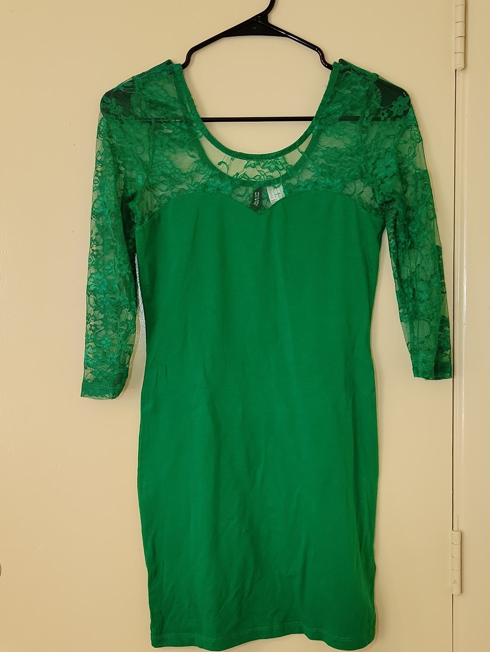 Green Lace-Trim Bodycon Dress - flaw see description